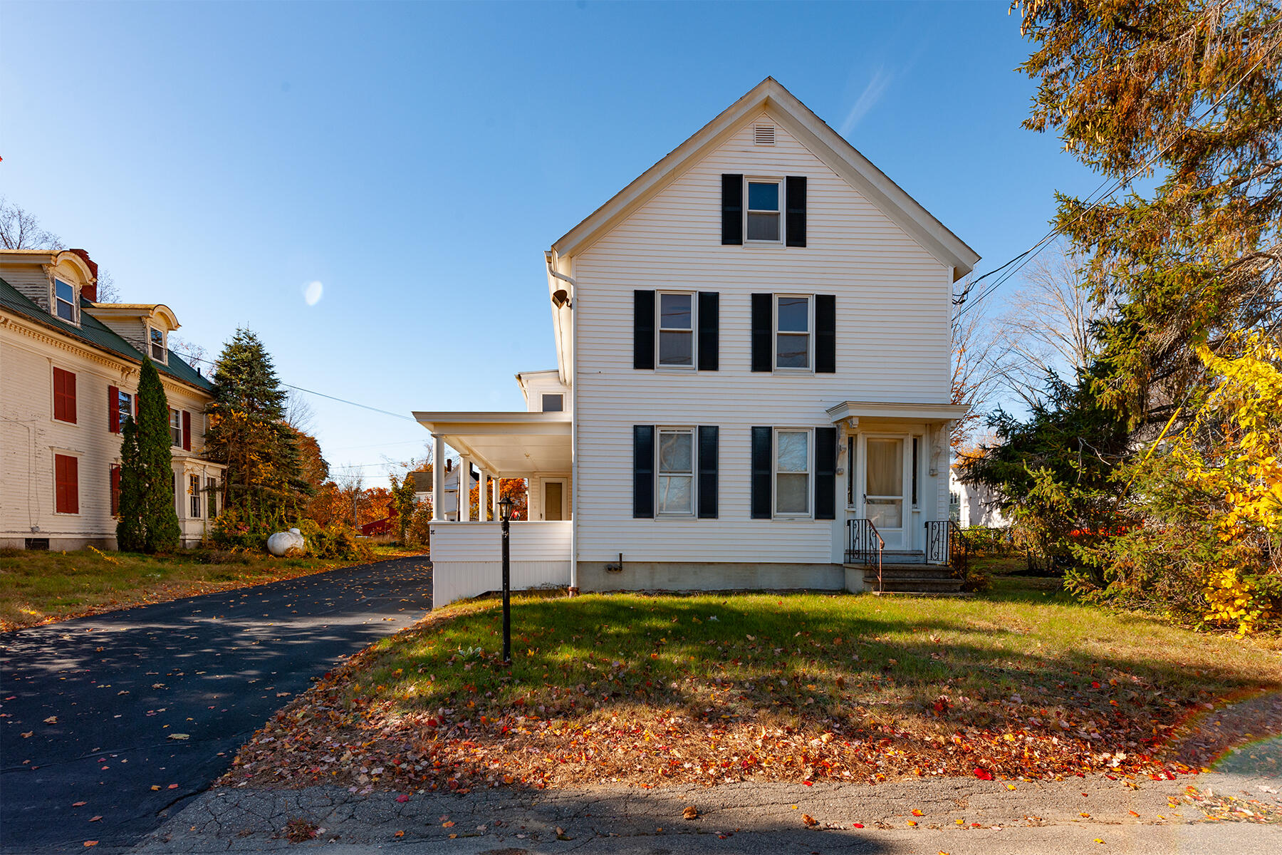 35 Rochester Street Berwick, ME 03901 - Photo 2 of 29 C-21-1228-19628 copy