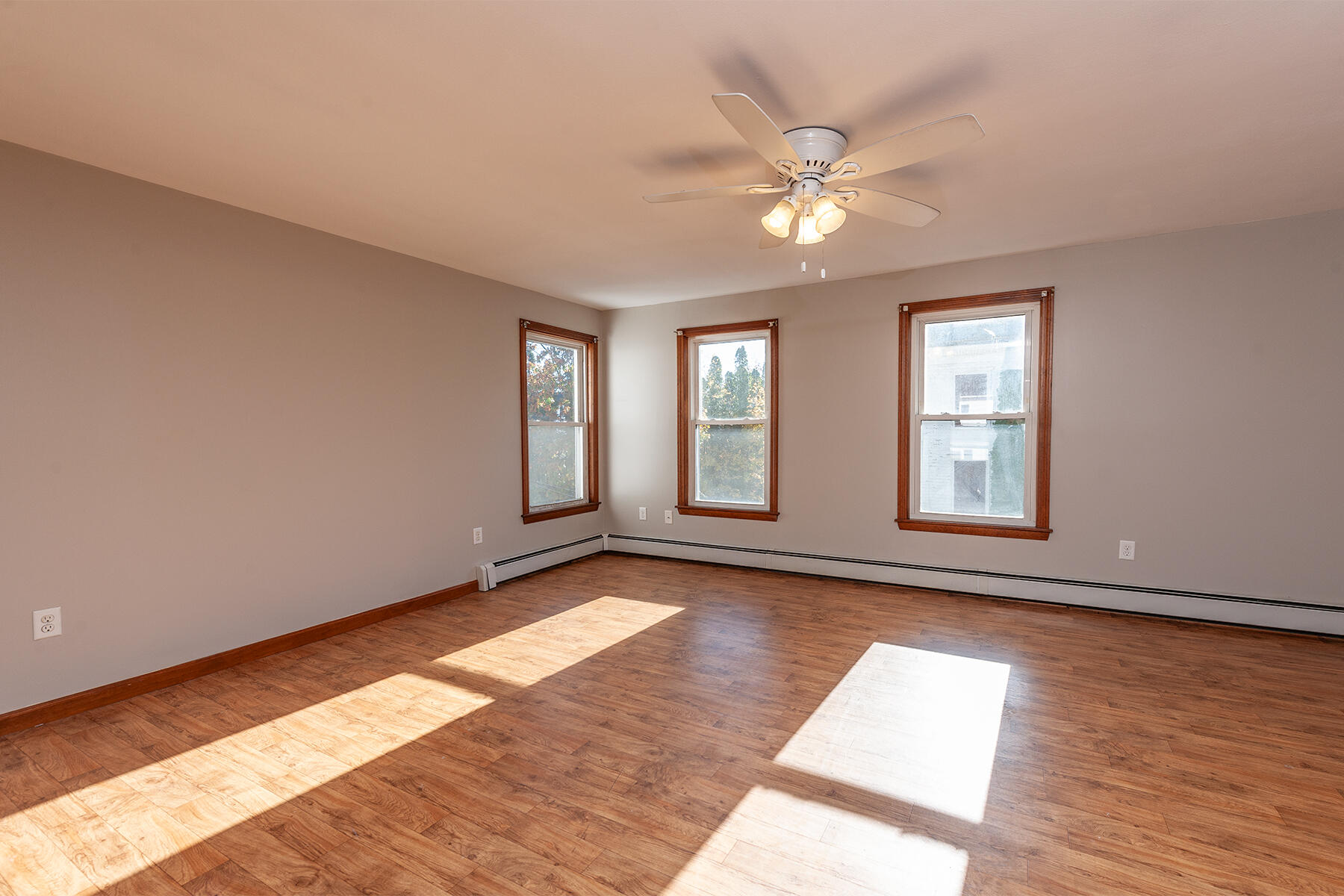 35 Rochester Street Berwick, ME 03901 - Photo 5 of 29 C-21-1189-19635