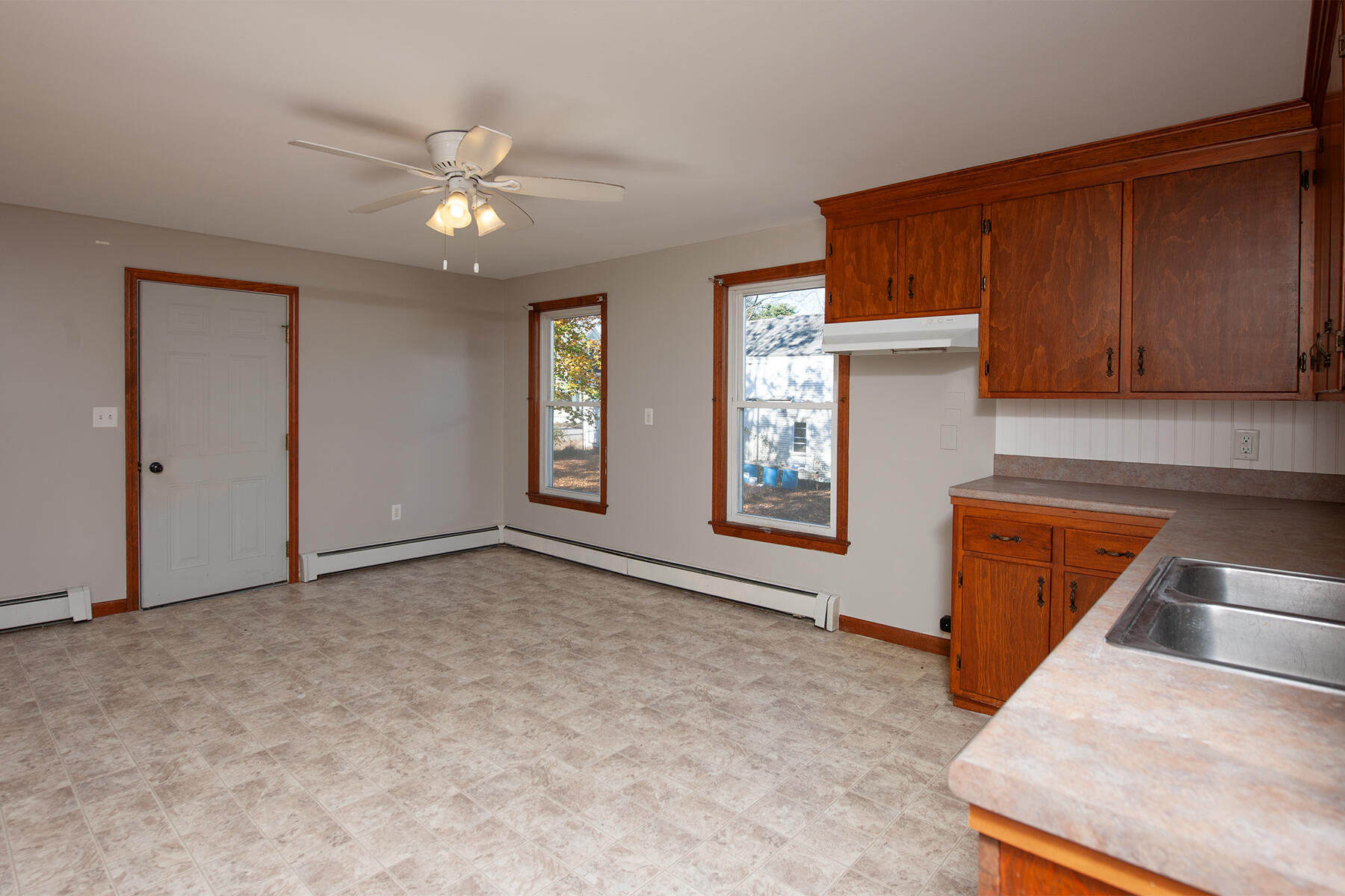 35 Rochester Street Berwick, ME 03901 - Photo 9 of 29 C-21-1204-19646 copy