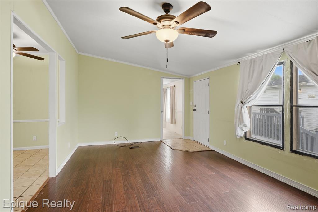 135 Hunters Rill Lapeer, MI 48446 - Photo 8 of 25