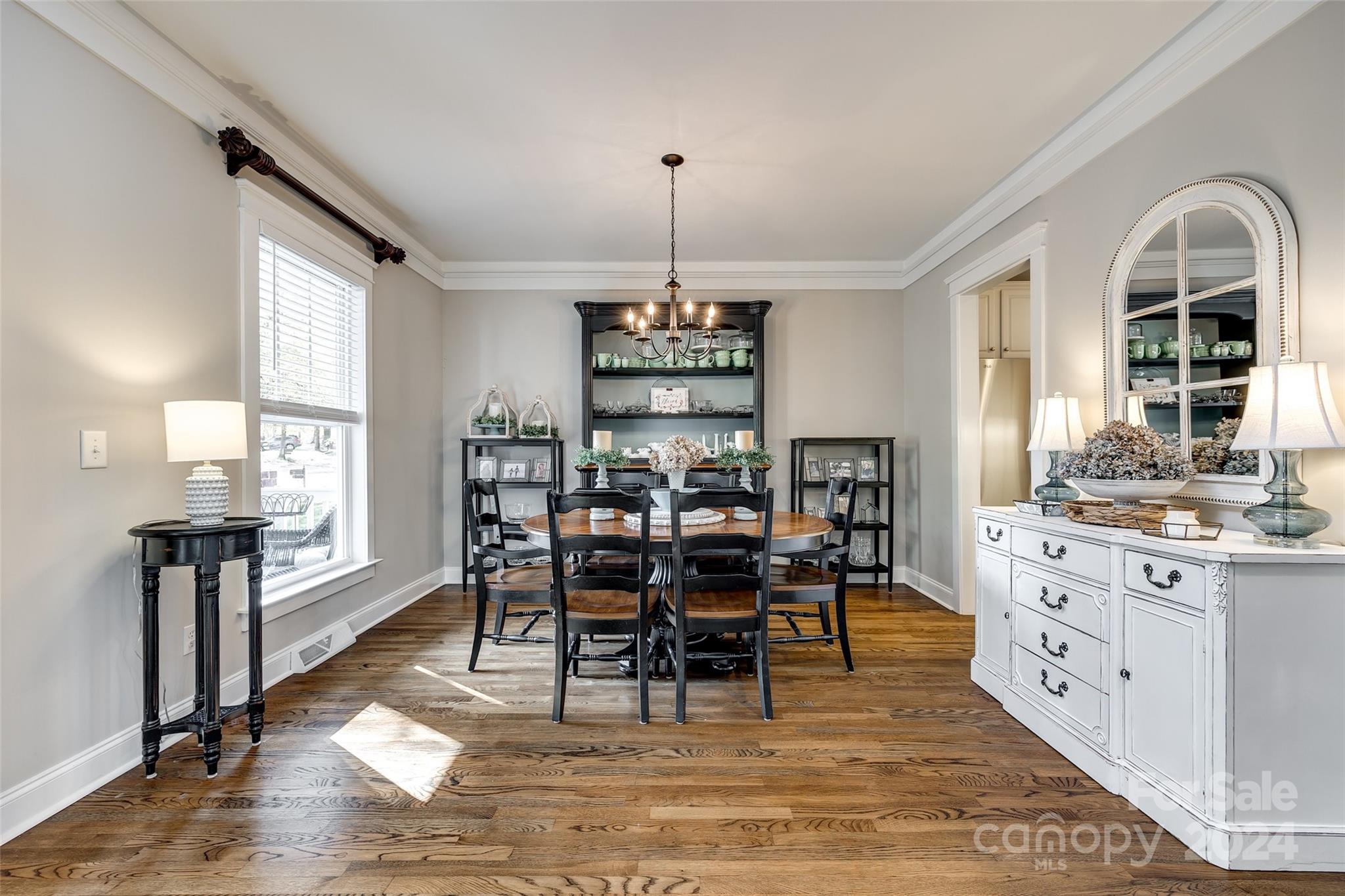 1067 Hunters Run Drive Tega Cay, SC 29708 - Photo 8 of 48 Gallery Image 8