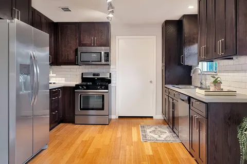$425,000 | 4308 Airport Boulevard, Austin, TX 78722