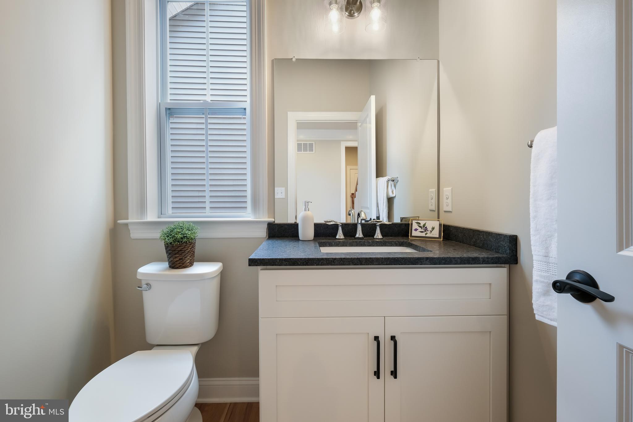 37 Ryans Mill Road Jamison, PA 18929 - Photo 6 of 43 Powder Room