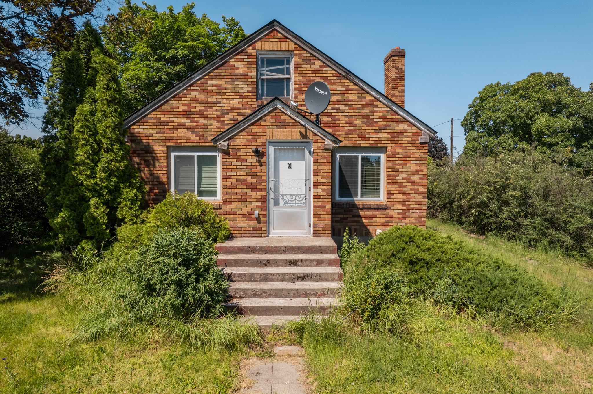 1004 South Sullivan Rd  