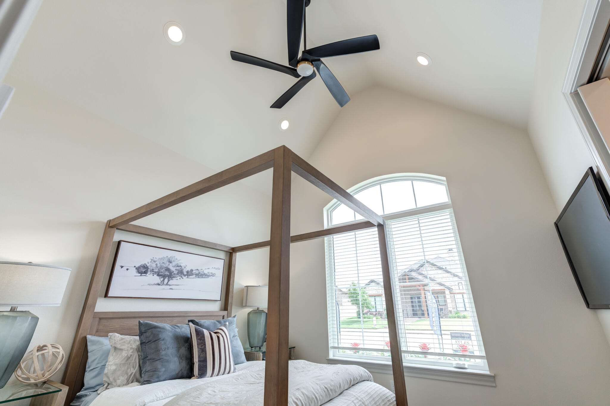 609 North 15th Street Wolfforth, TX 79382 - Photo 23 of 76 609-N-15th-St_Wolfforth-TX_Model-Home21