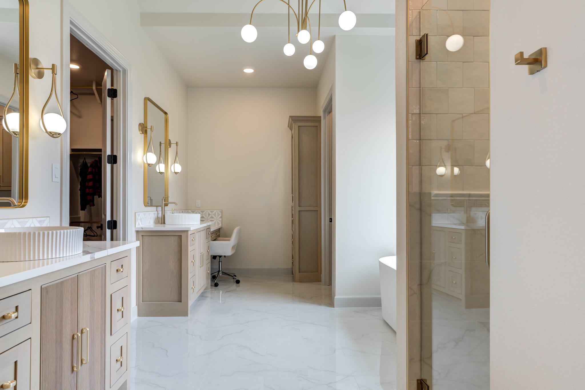 609 North 15th Street Wolfforth, TX 79382 - Photo 36 of 76 a bathroom with a sink vanity toilet and shower