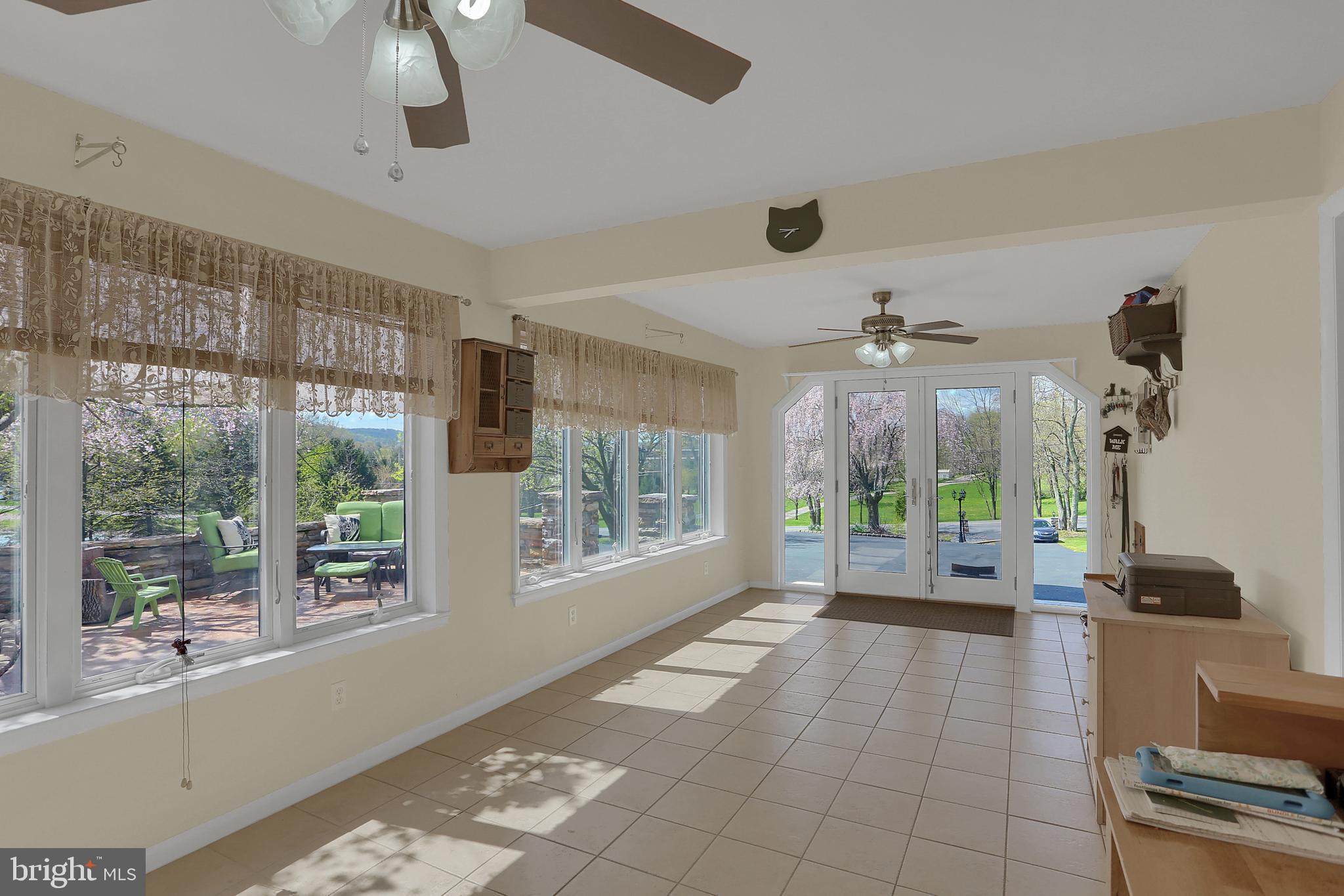 121 Kinsinger Road Halifax, PA 17032 - Photo 6 of 39