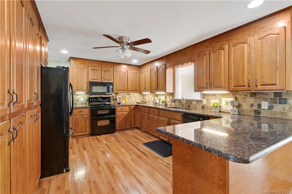 6173 Little Mountain Road, Unit 34&35 Clover, SC 29710 - Photo 8 of 26 Gallery Image 8