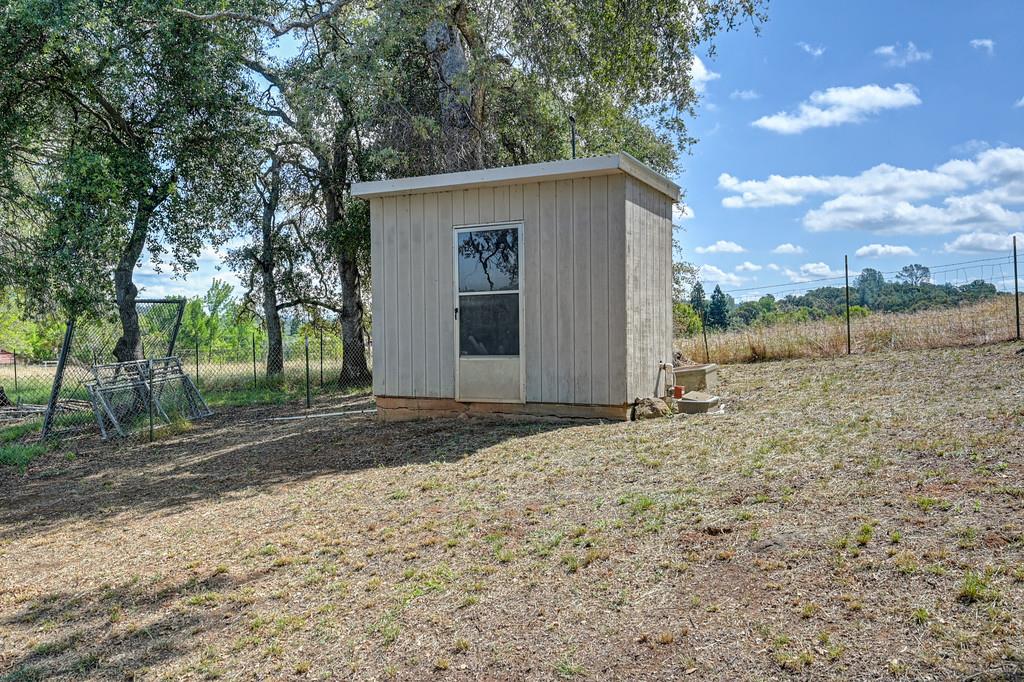 4956 Bell Road Auburn, CA 95602 - Photo 54 of 85