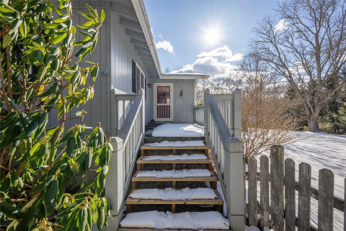 80 Wake Robin Road Scaly Mountain, NC 28775 - Photo 17 of 58 Gallery Image 17