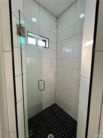 $1,800 | 10709 North Sugar Bear Drive, Edinburg, TX 78541