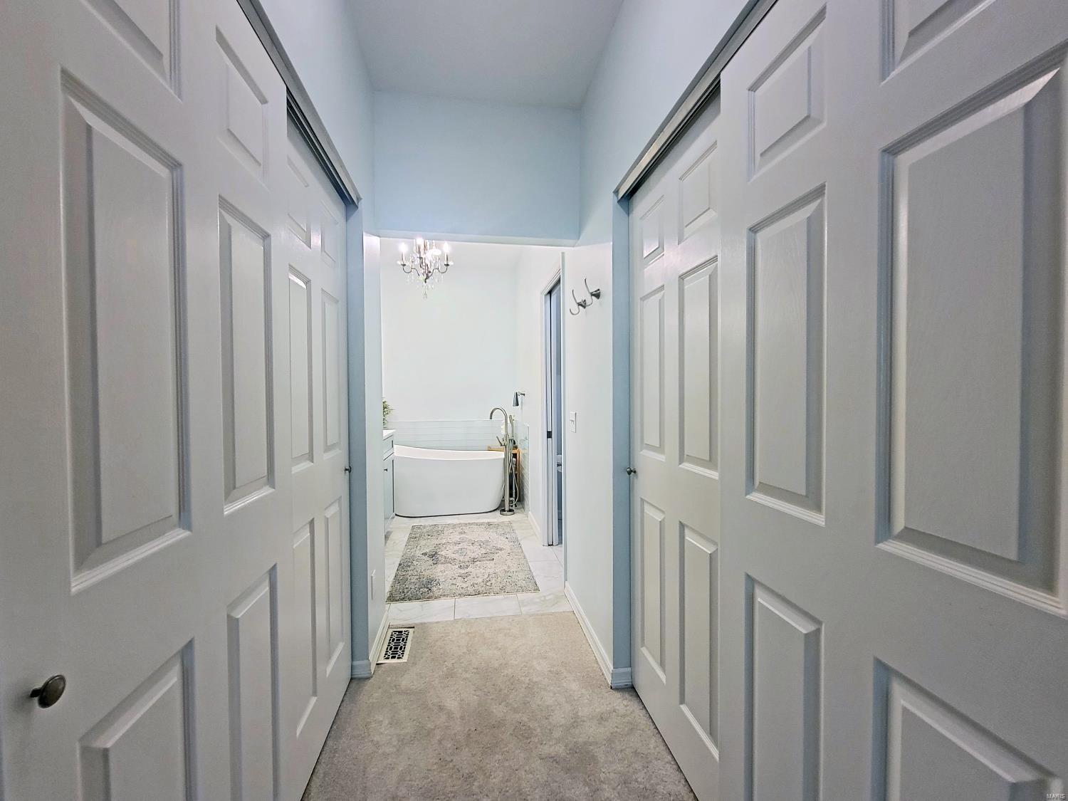 706 Ridgeview Cir Lane Ballwin, MO 63021 - Photo 21 of 43 Gallery Image 21
