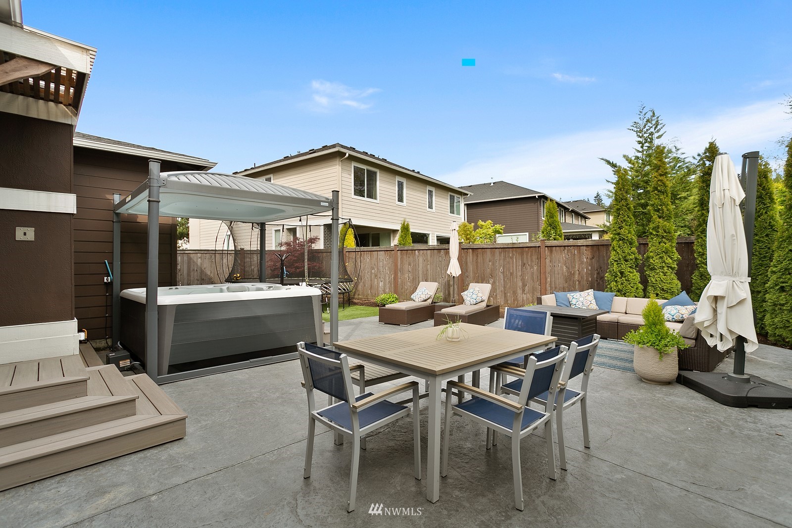 17105 39th Drive Southeast Bothell, WA 98012 - Photo 2 of 31 Gallery Image 2