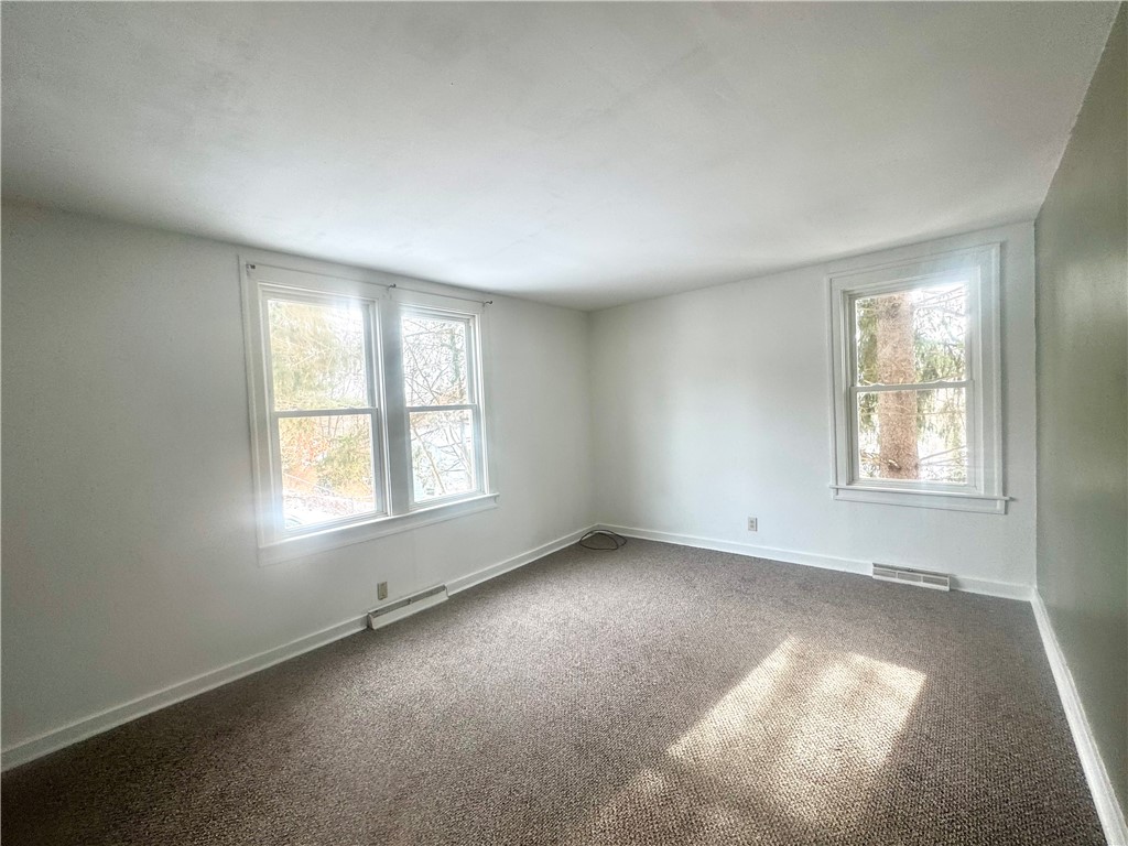22-24 8th Street Oneonta, NY 13820 - Photo 4 of 34