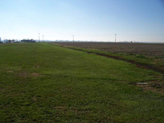 1217 East Elkhorn Road Vincennes, IN 47591 - Photo 2 of 8 Gallery Image 2