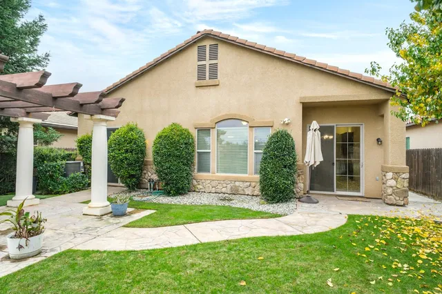 a view of a lake with a house