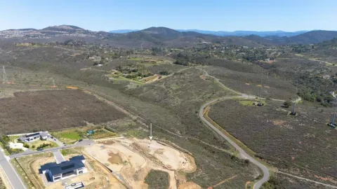 $1,300,000 | 3736 Via Rancho Michelle Encinitas Ca, Encinitas, CA 92024