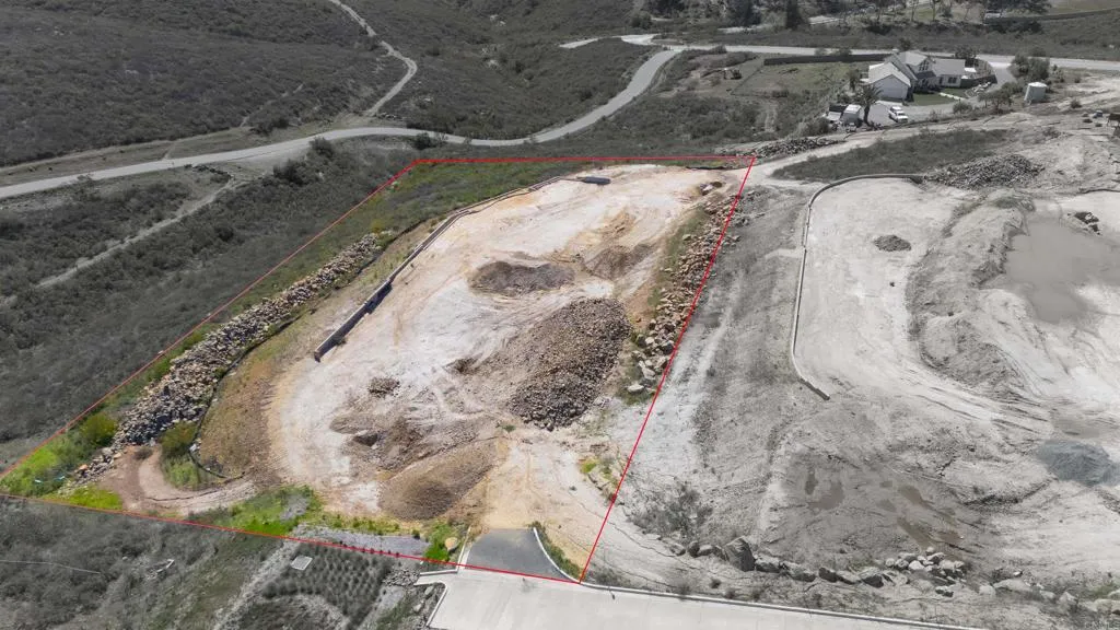 3736 Via Rancho Michelle Encinitas Ca Encinitas, CA 92024 - Photo 5 of 17