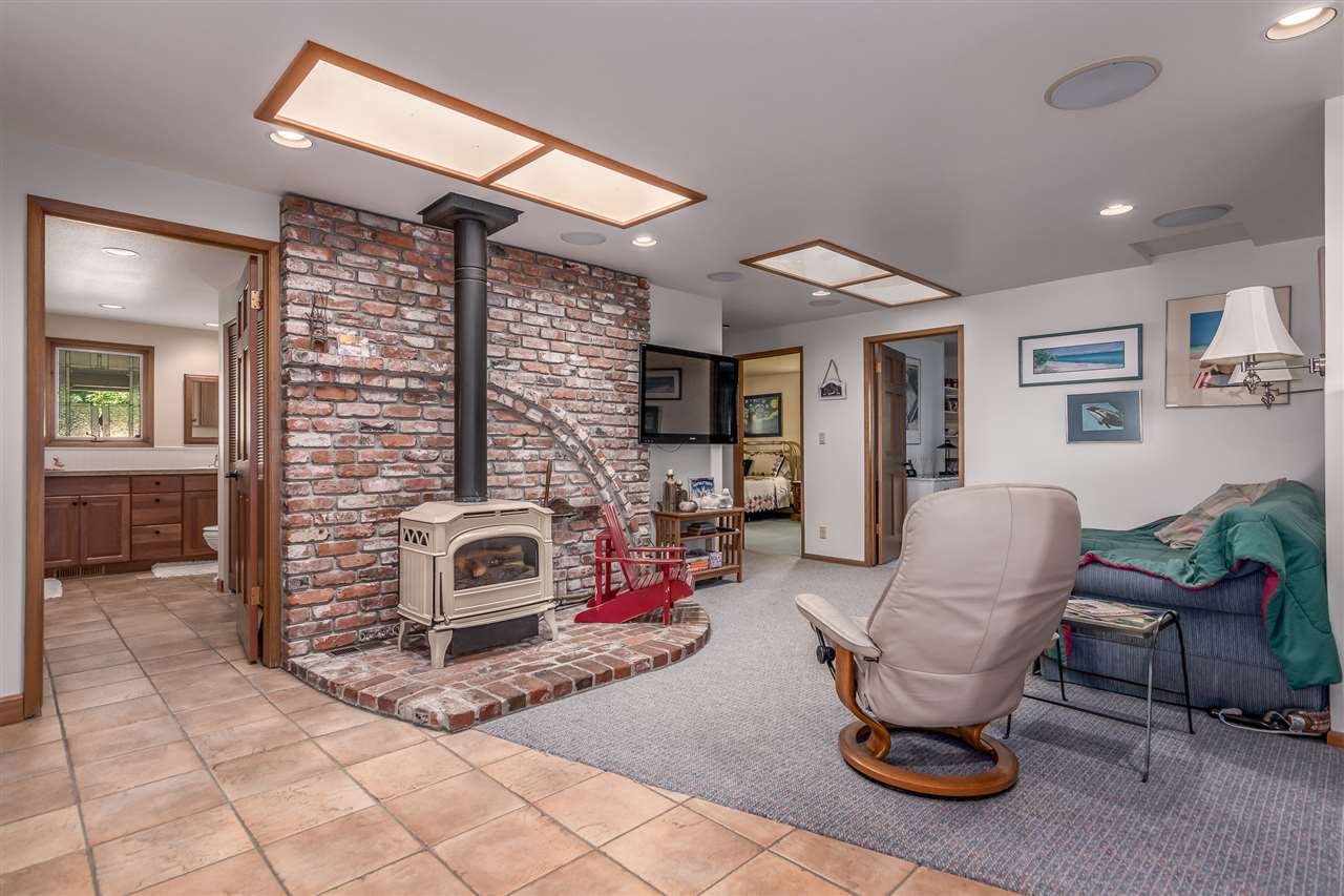 2342 South Barker Road Greenacres, WA 99016 - Photo 11 of 20 Gallery Image 11