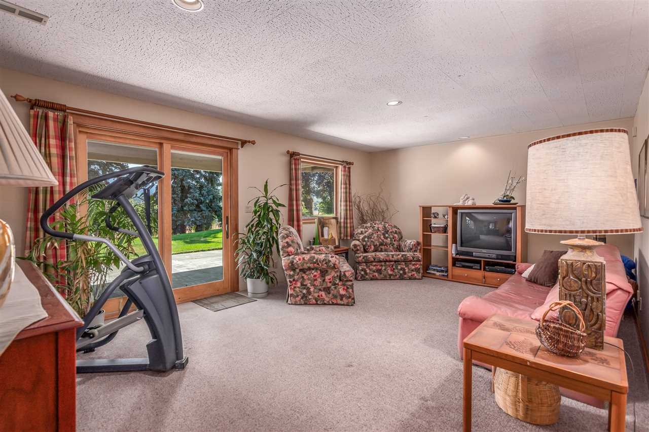 2342 South Barker Road Greenacres, WA 99016 - Photo 9 of 20 Gallery Image 9