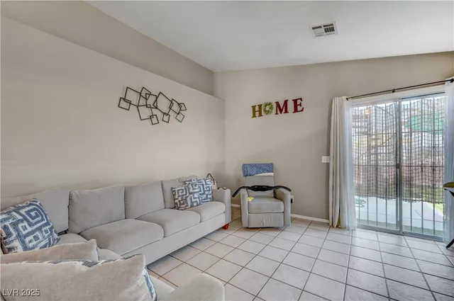 $350,000 | 2973 Mt Hope Drive, Las Vegas, NV 89156