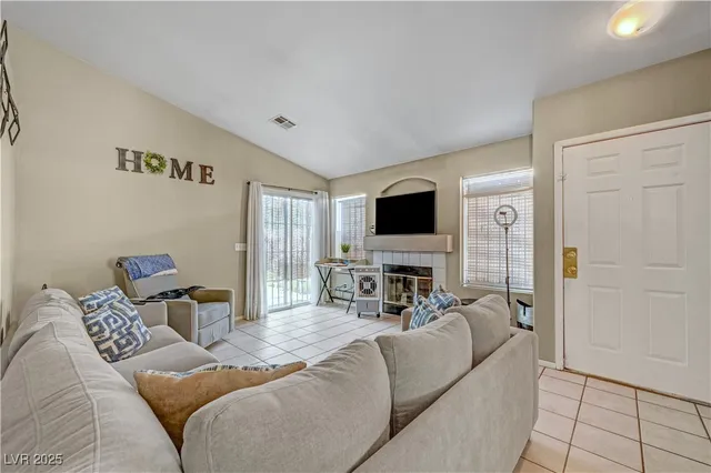 $350,000 | 2973 Mt Hope Drive, Las Vegas, NV 89156