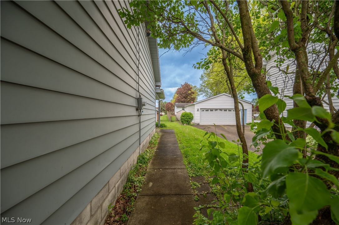 4829 New Road Austintown, OH 44515 - Photo 42 of 49