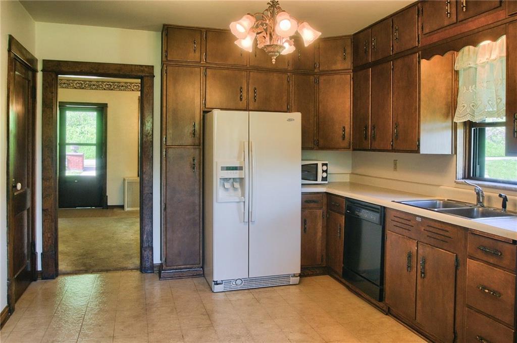 122 Keck Road Butler, PA 16002 - Photo 8 of 24