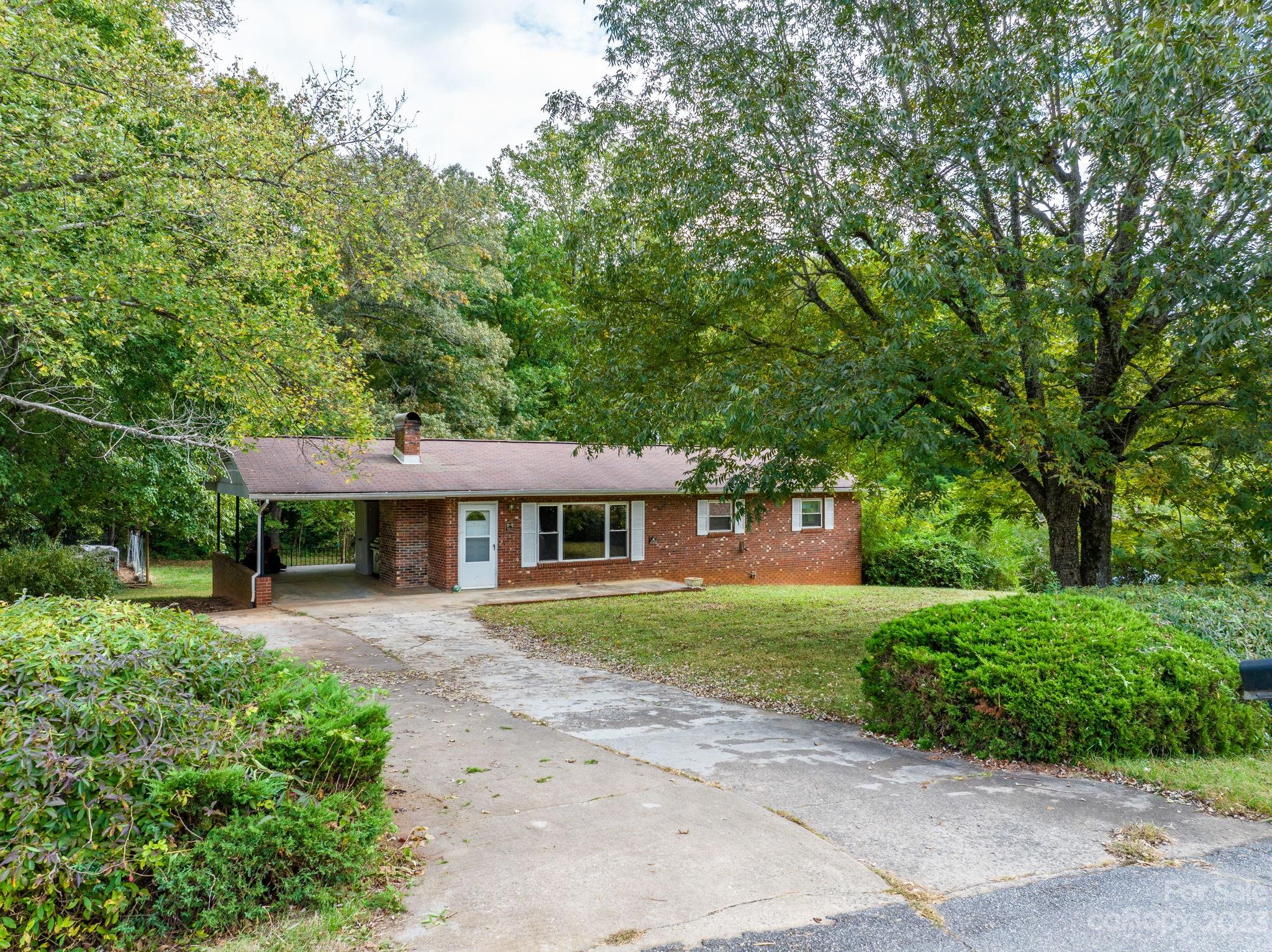 503 Conley Road Morganton, NC 28655 - Photo 2 of 44 Gallery Image 2