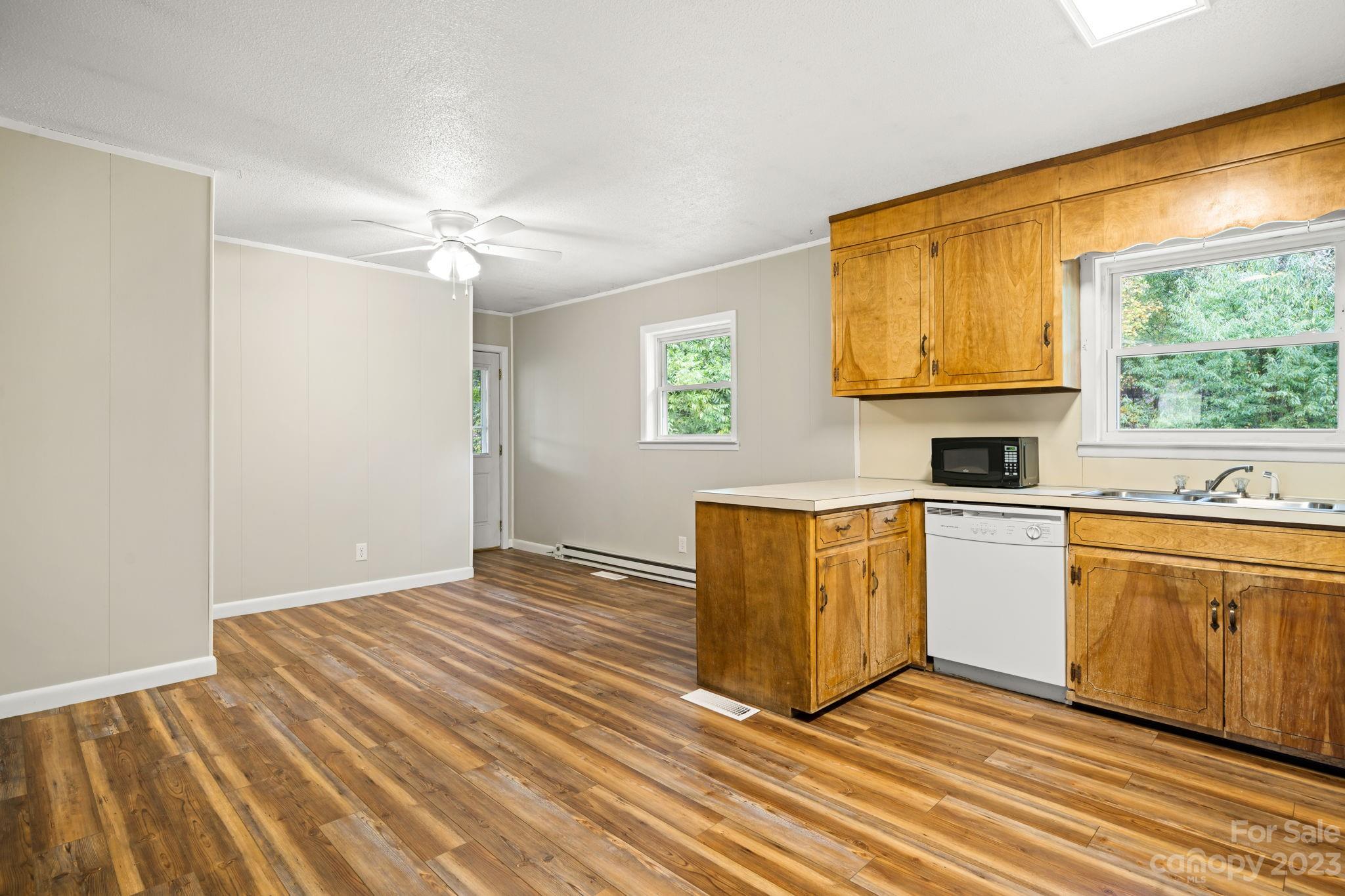 503 Conley Road Morganton, NC 28655 - Photo 4 of 44 Gallery Image 4