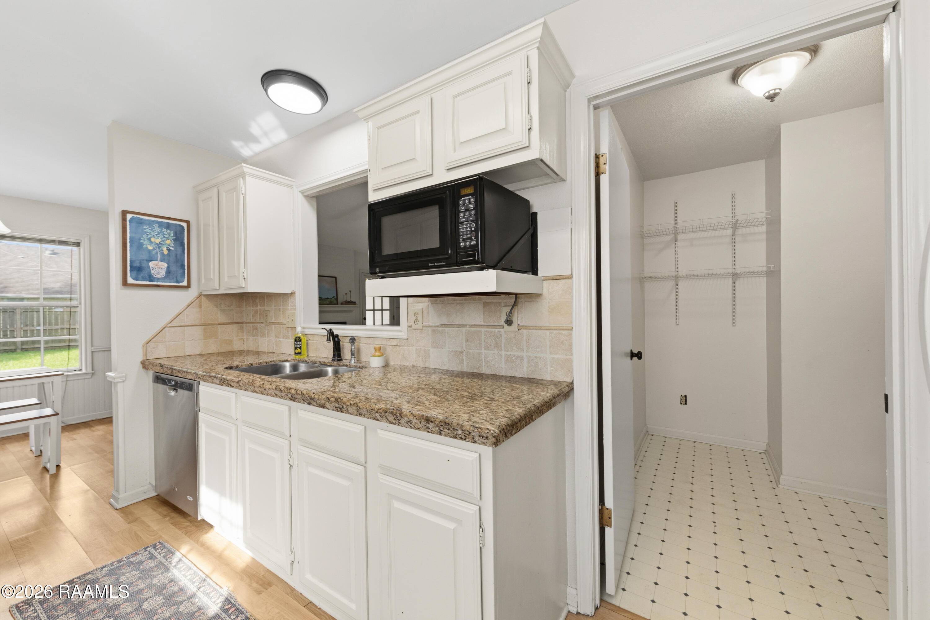 702 Canberra Road Lafayette, LA 70503 - Photo 16 of 30 702Canberra-44