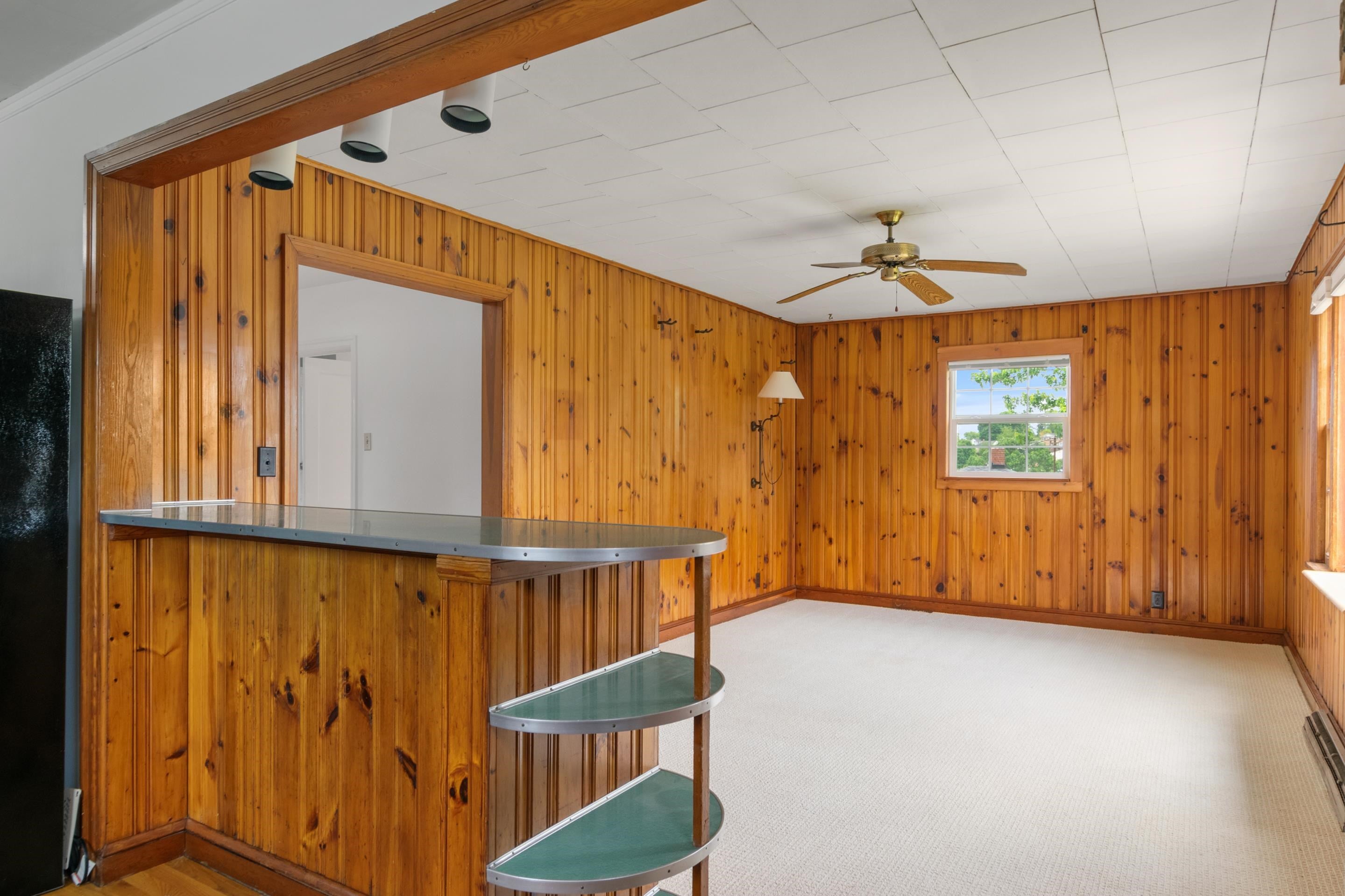 7520 Ridge Road Radford, VA 24141 - Photo 13 of 22 Gallery Image 13