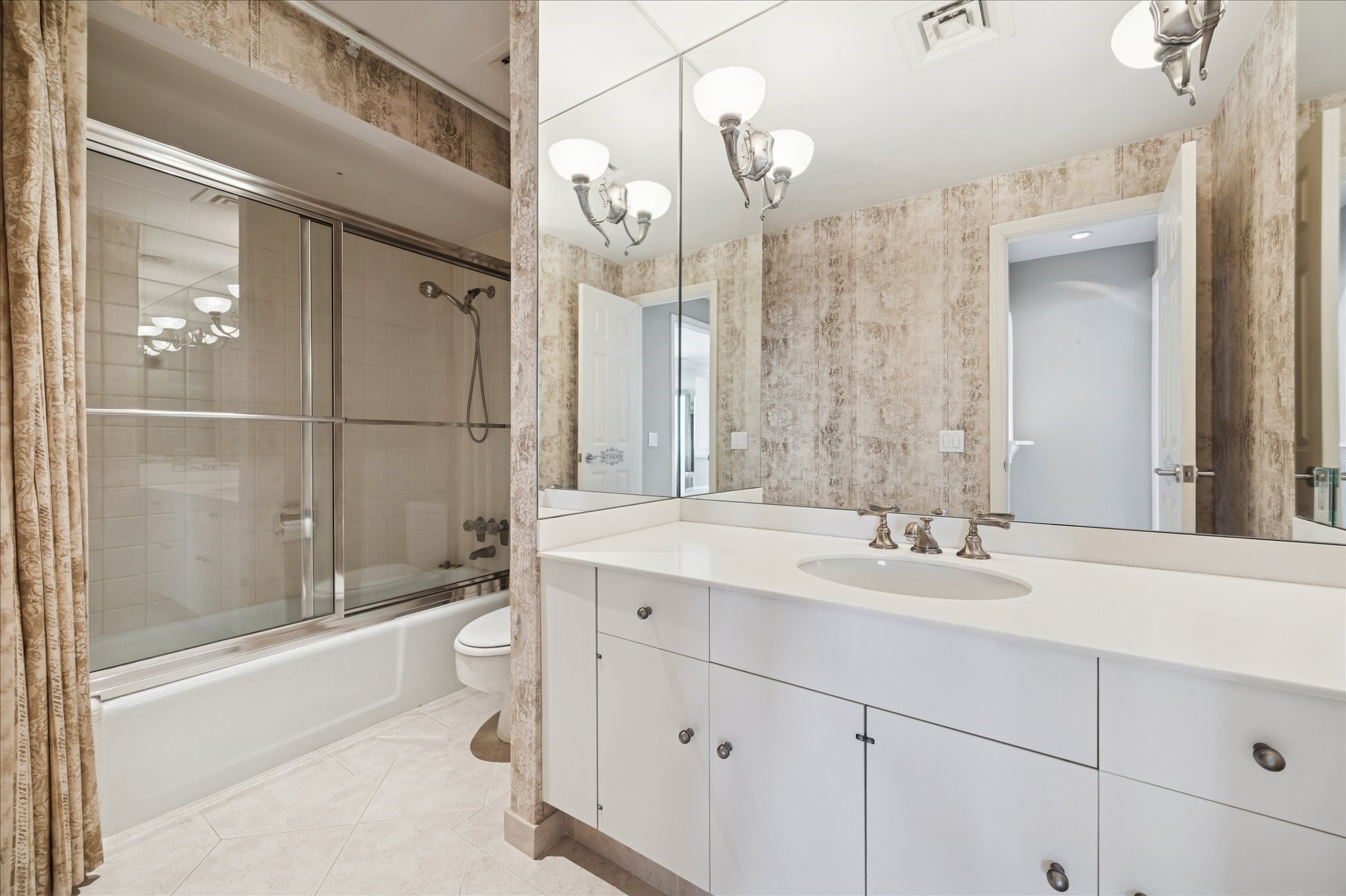 14 Greenway Plaza, Unit 22M/R Houston, TX 77046 - Photo 30 of 40