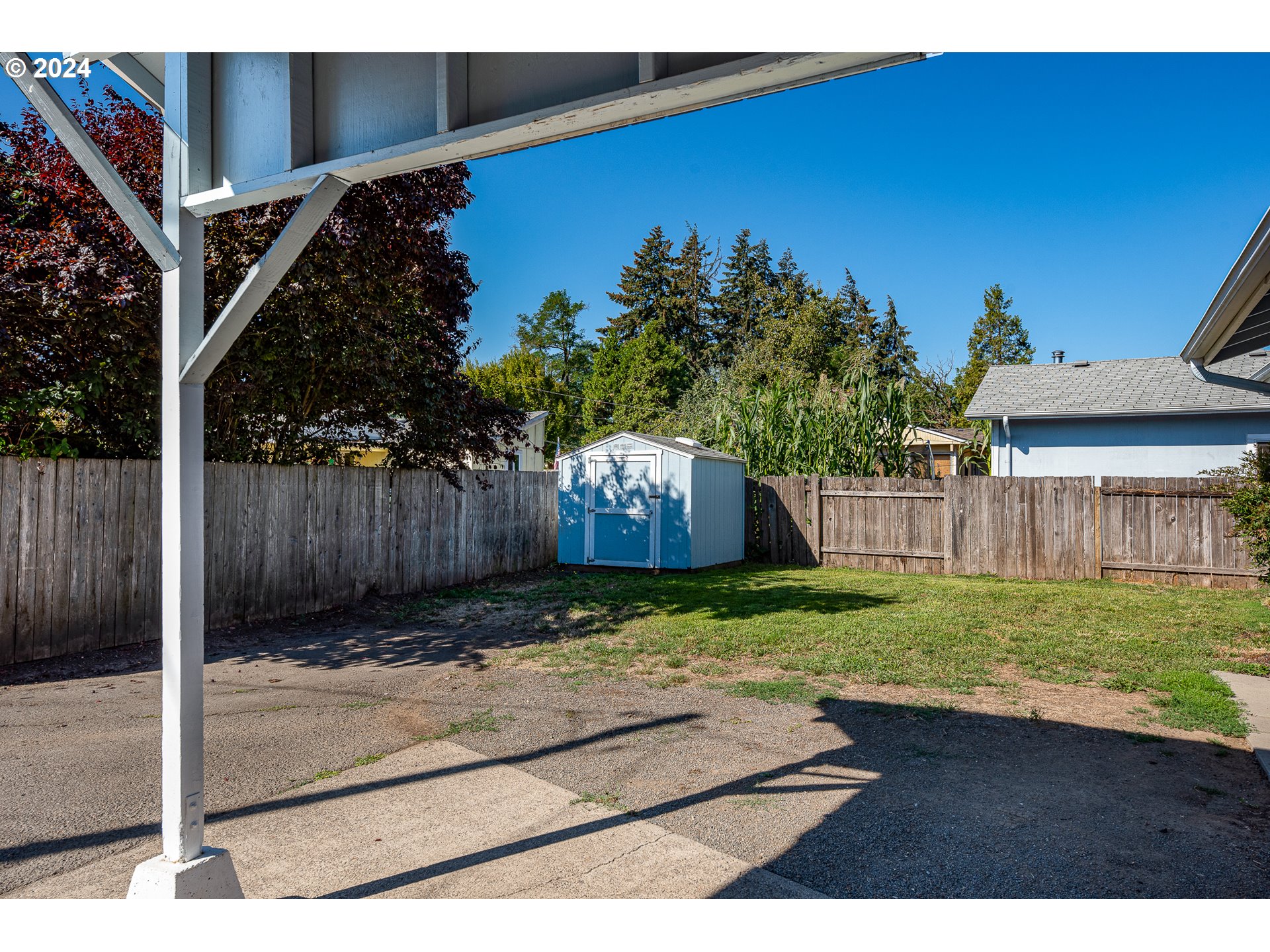 568 Night Hawk Lane Springfield, OR 97477 - Photo 30 of 32