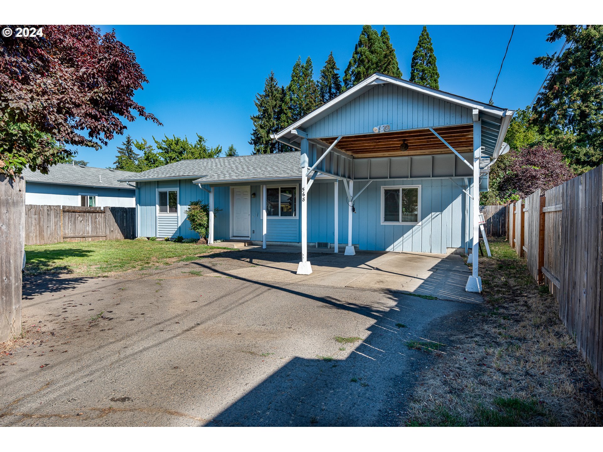 568 Night Hawk Lane Springfield, OR 97477 - Photo 4 of 32
