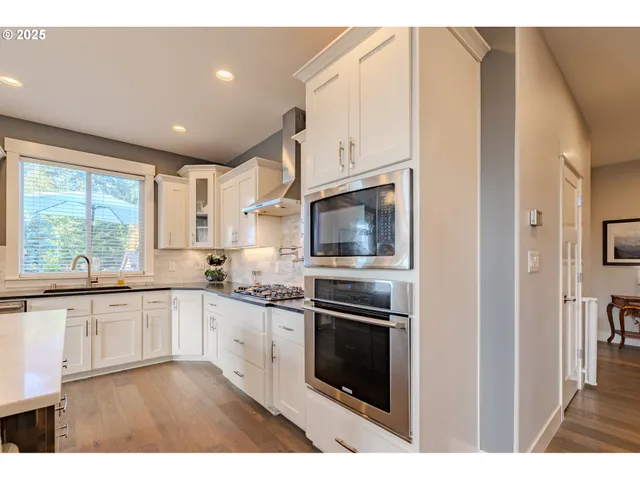 $985,000 | 15906 Northeast 22nd Avenue, Ridgefield, WA 98642