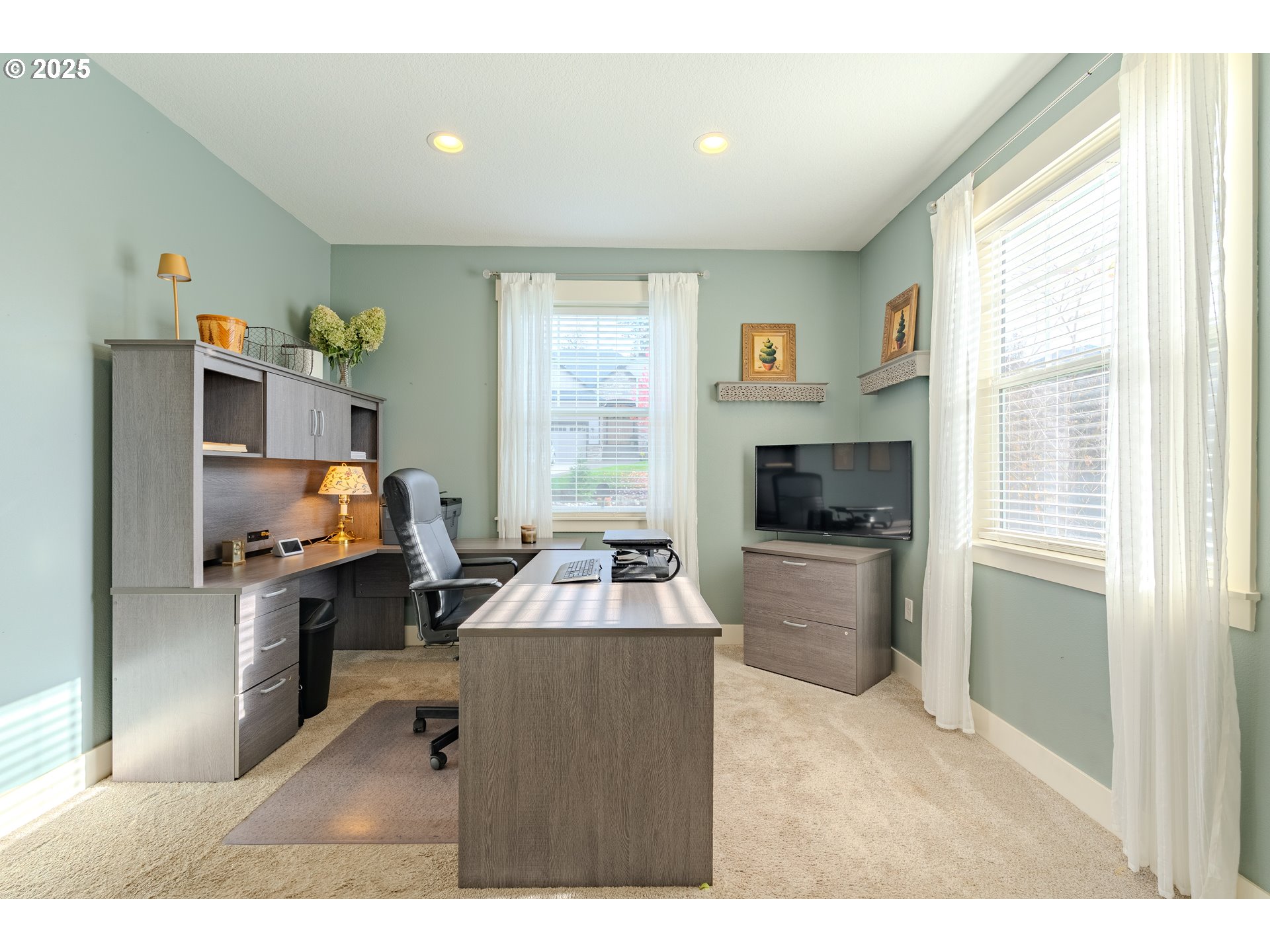 15906 Northeast 22nd Avenue Ridgefield, WA 98642 - Photo 22 of 48 Den/Office