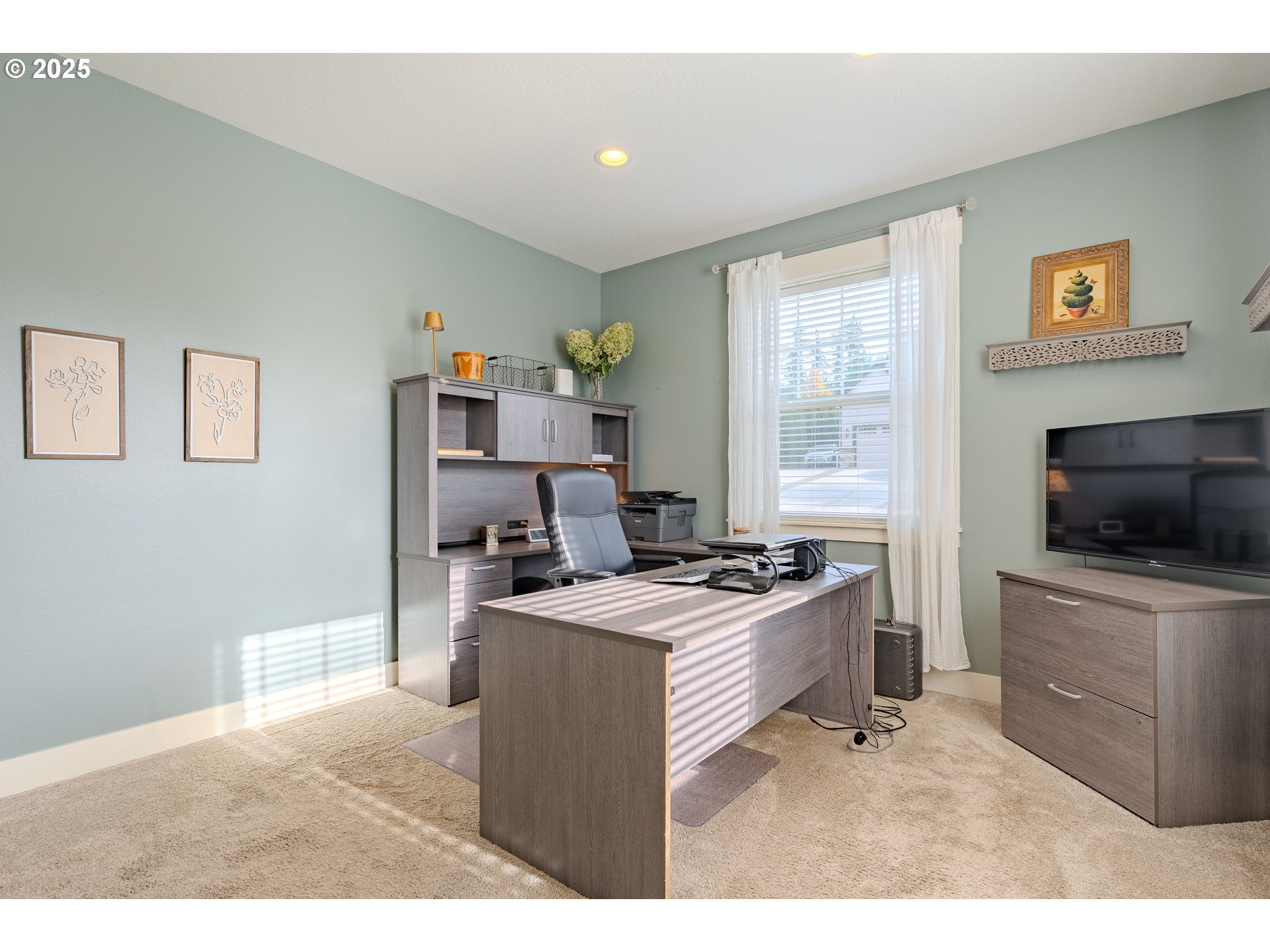 15906 Northeast 22nd Avenue Ridgefield, WA 98642 - Photo 23 of 48 Den/Office