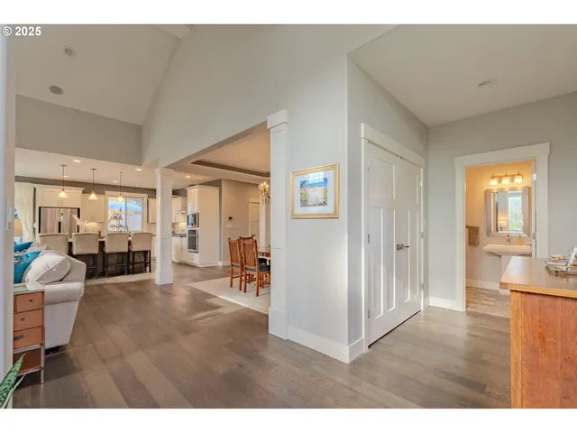 $985,000 | 15906 Northeast 22nd Avenue, Ridgefield, WA 98642