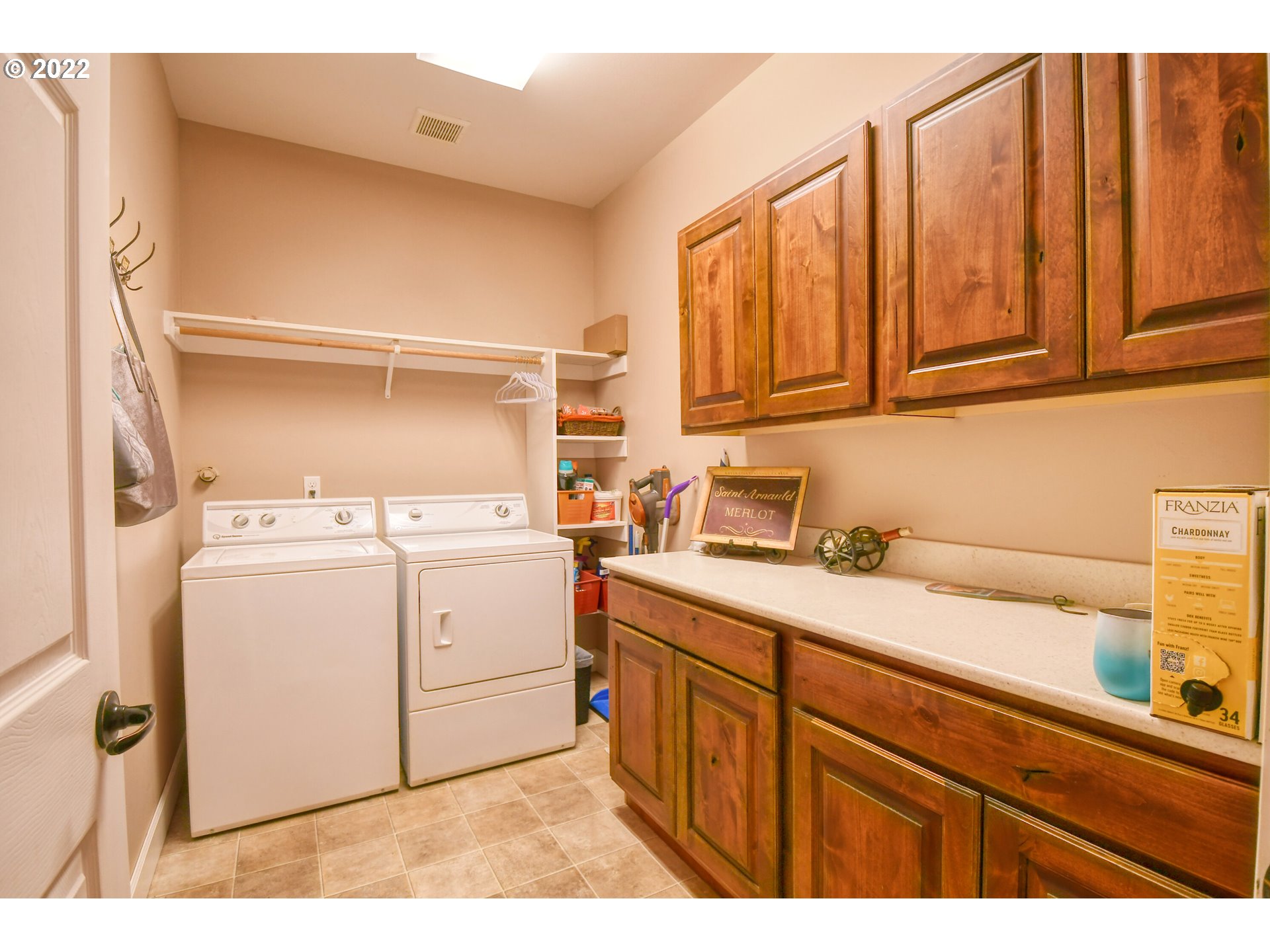 1918 Southwest 1st Street Pendleton, OR 97801 - Photo 23 of 30 a utility room with cabinets