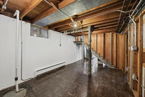 $379,000 | 645 6th Avenue, La Grange, IL 60525