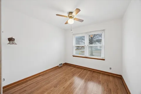 $379,000 | 645 6th Avenue, La Grange, IL 60525