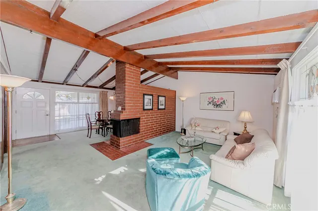 $999,000 | 2041 Knoxville Avenue, Long Beach, CA 90815