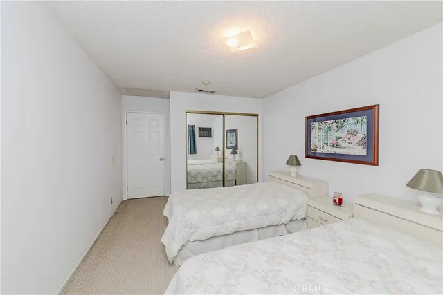 $999,000 | 2041 Knoxville Avenue, Long Beach, CA 90815