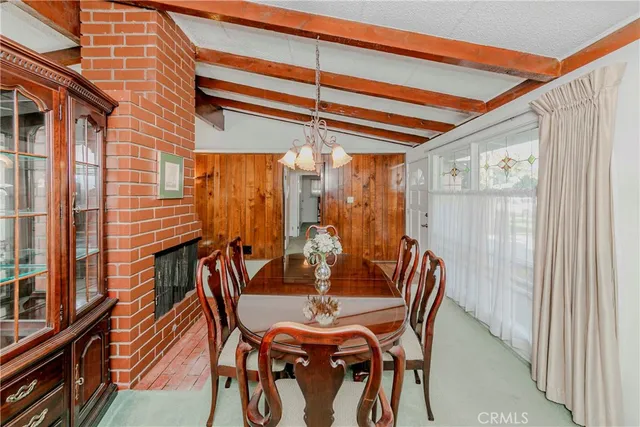 $999,000 | 2041 Knoxville Avenue, Long Beach, CA 90815