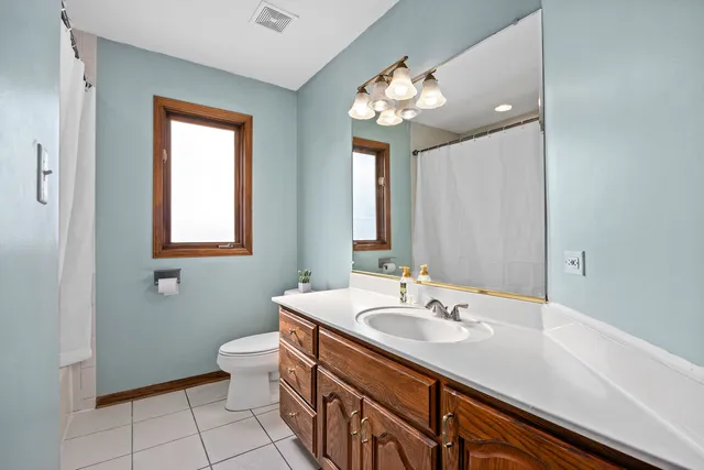 $375,000 | 24730 South Foxford Drive, Manhattan, IL 60442