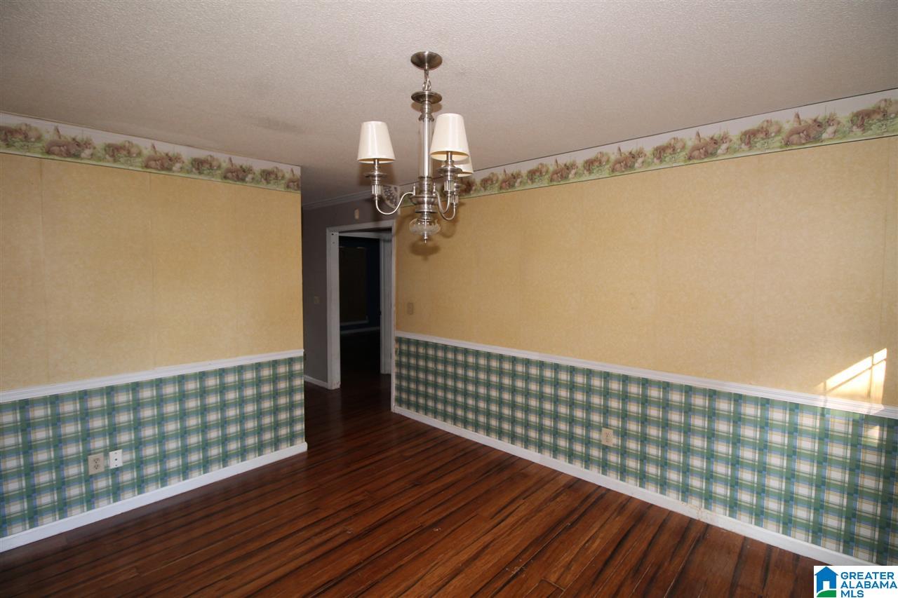 5511 South Shades Crest Road Bessemer, AL 35022 - Photo 3 of 27