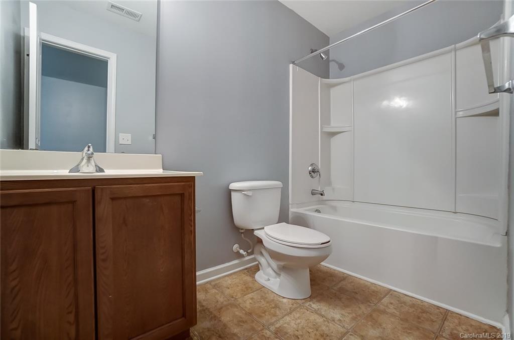 5949 Sullins Road Charlotte, NC 28214 - Photo 11 of 15 Gallery Image 11