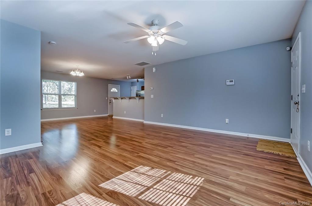 5949 Sullins Road Charlotte, NC 28214 - Photo 3 of 15 Gallery Image 3