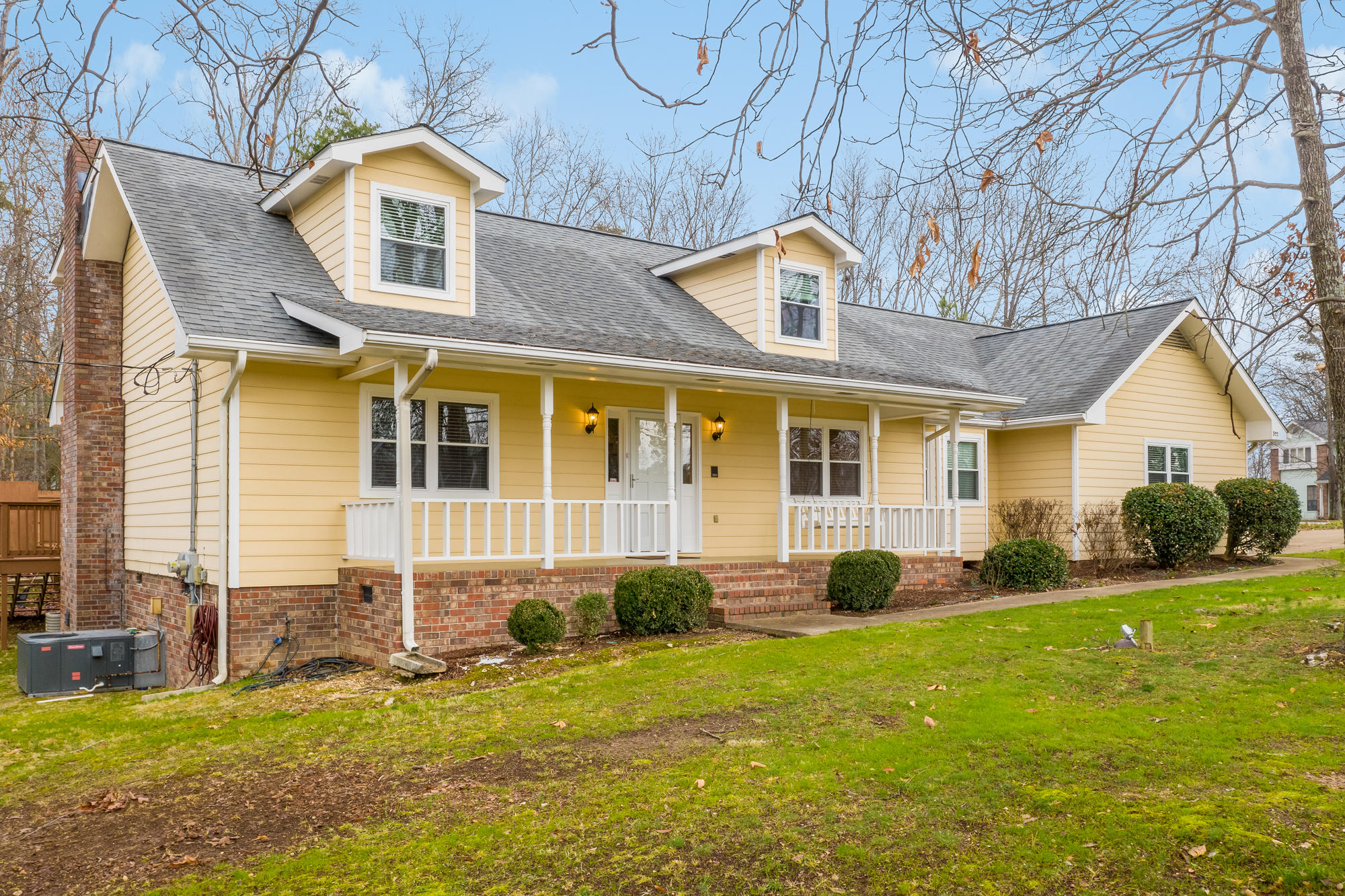 522 Hurricane Creek Road Chattanooga, TN 37421 - Photo 2 of 38 522_Hurricane_Creek_Rd_02